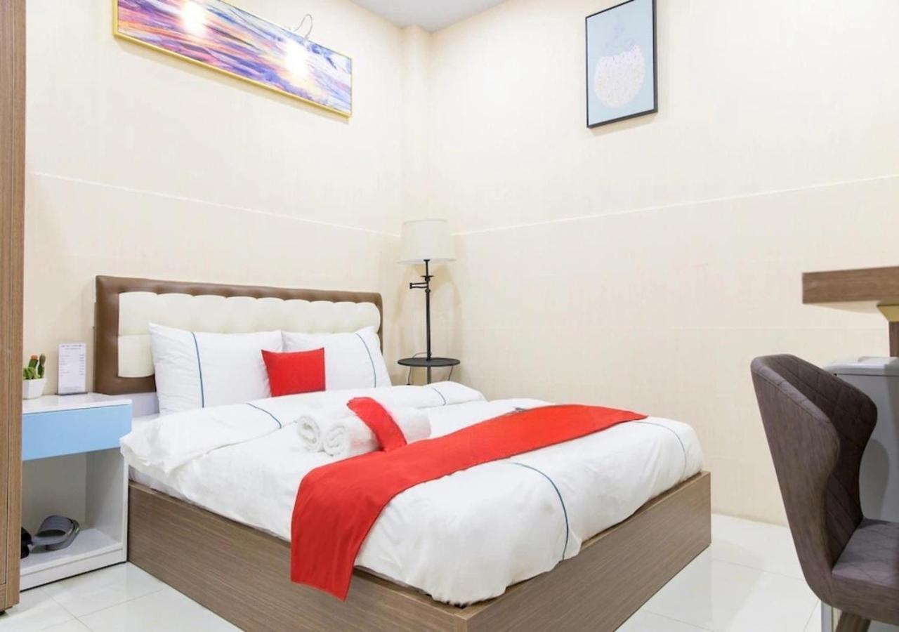 Bros Hotel Хошимин Экстерьер фото