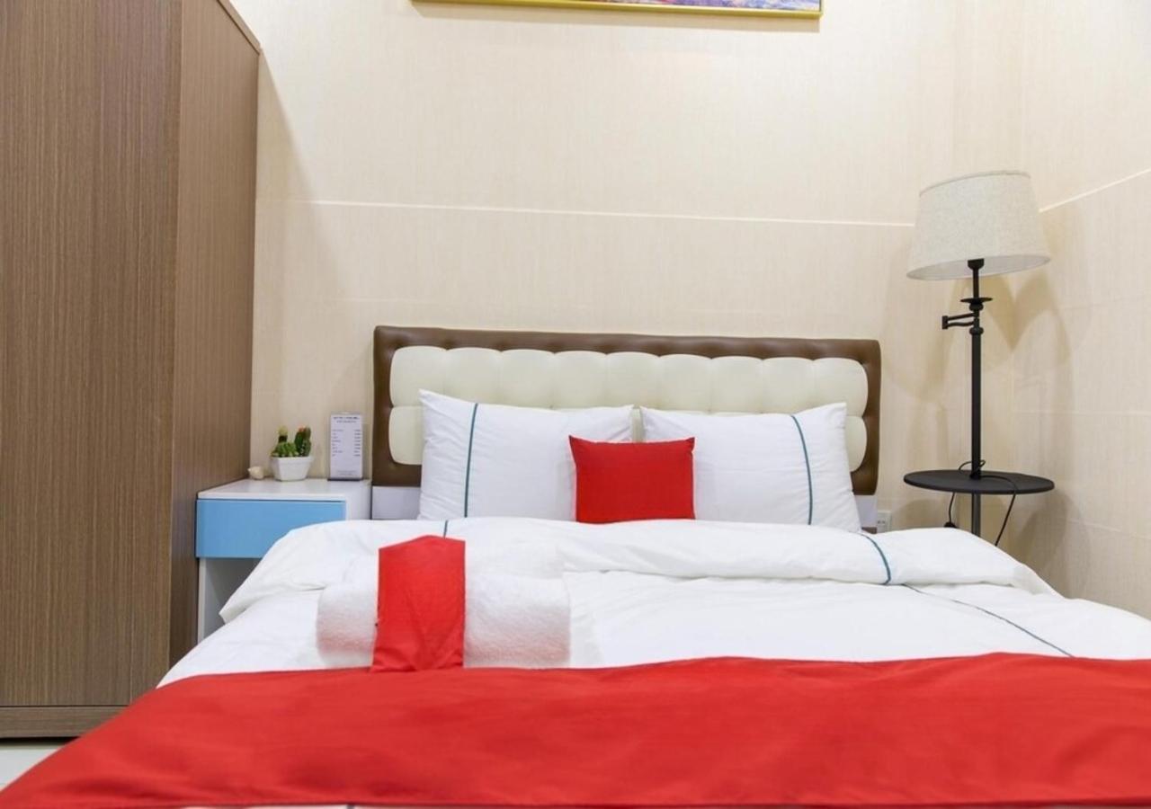 Bros Hotel Хошимин Экстерьер фото