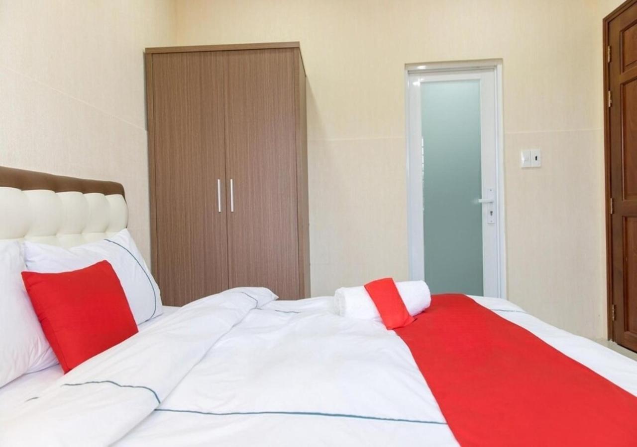 Bros Hotel Хошимин Экстерьер фото